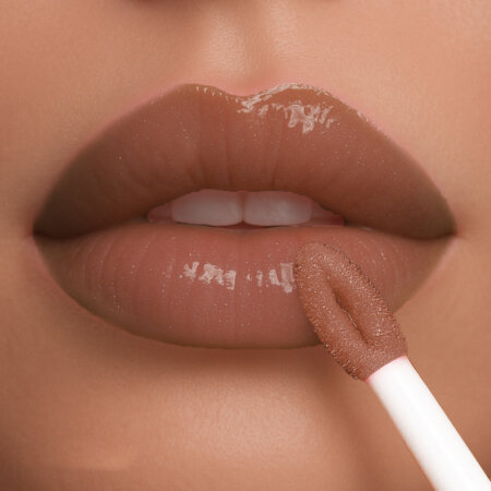 WABI BEAUTY GUILTY GLITTER LIP GLOSS | BEACHY