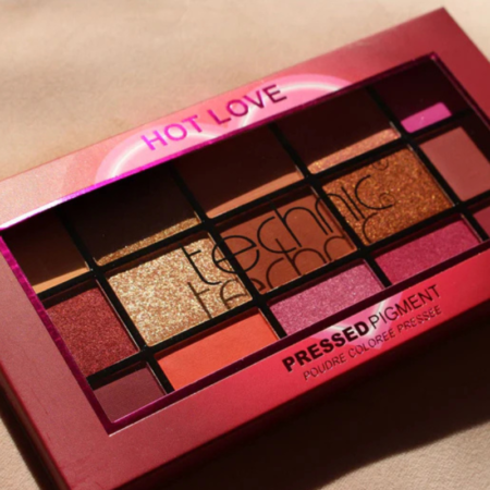 TECHNIC COSMETICS 15col PALETTE | HOT LOVE